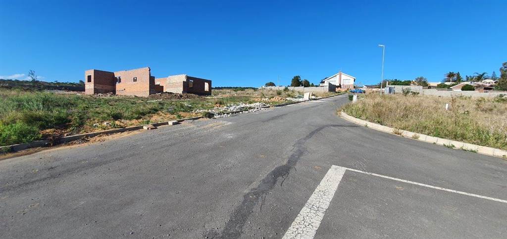 1340 m² Land available in King Williams Town photo number 9