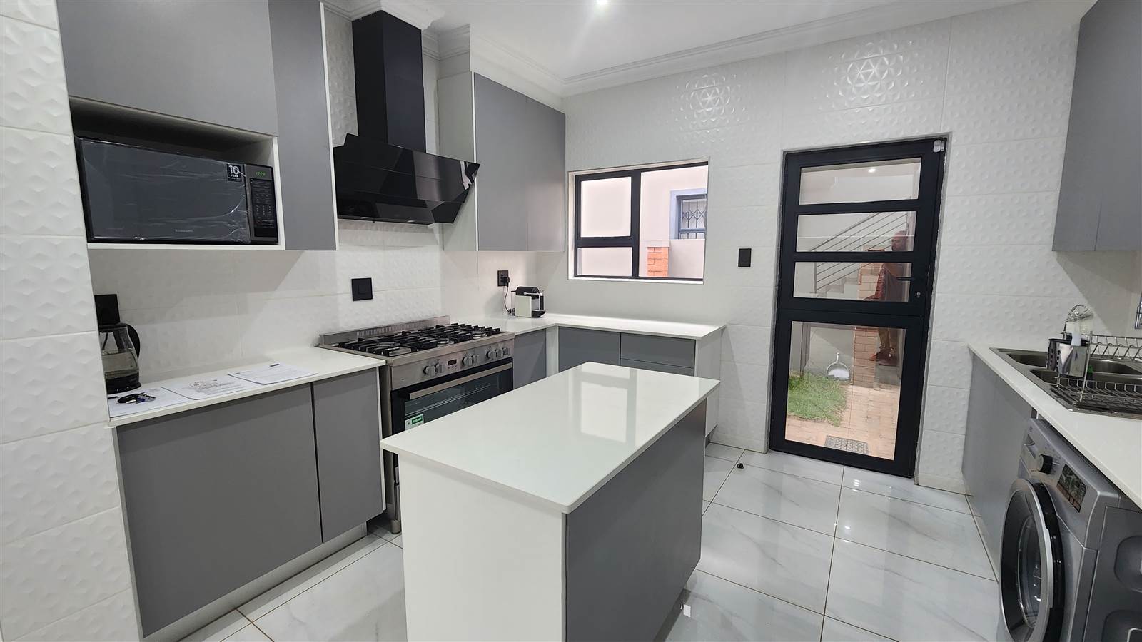 3 Bed Townhouse in Raslouw photo number 19
