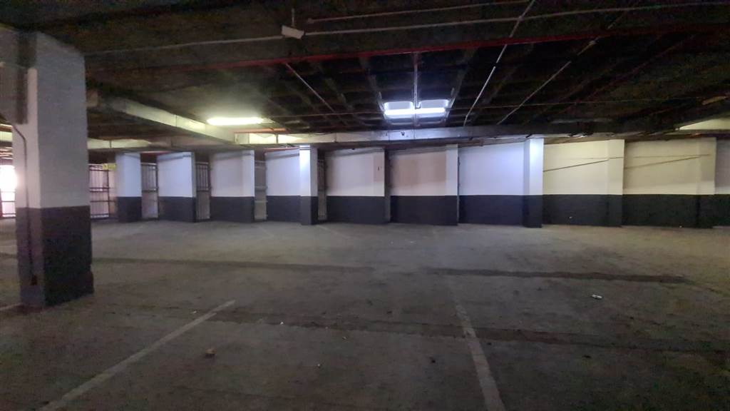 13340  m² Commercial space in Pretoria Central photo number 8