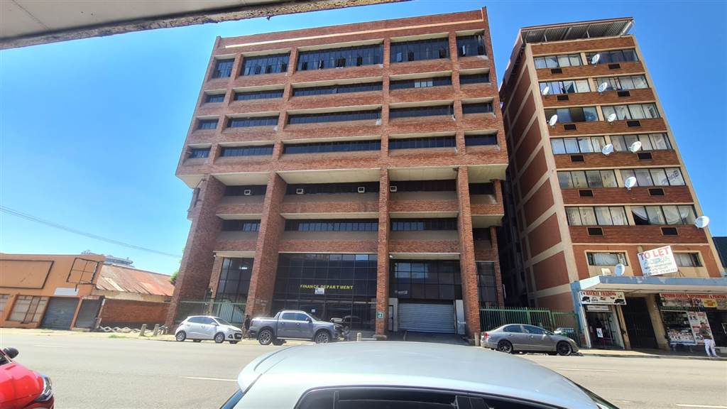 13340  m² Commercial space in Pretoria Central photo number 1