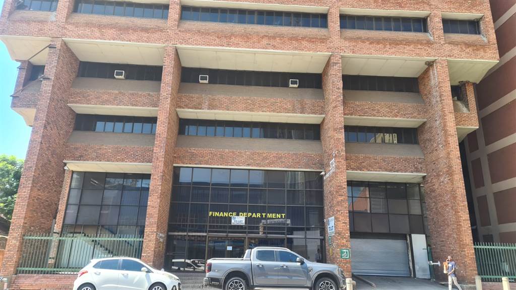 13340  m² Commercial space in Pretoria Central photo number 21