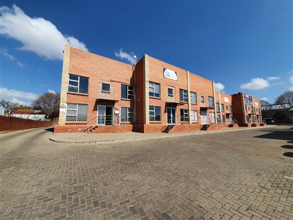 265  m² Commercial space