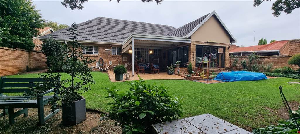 4 Bedroom House