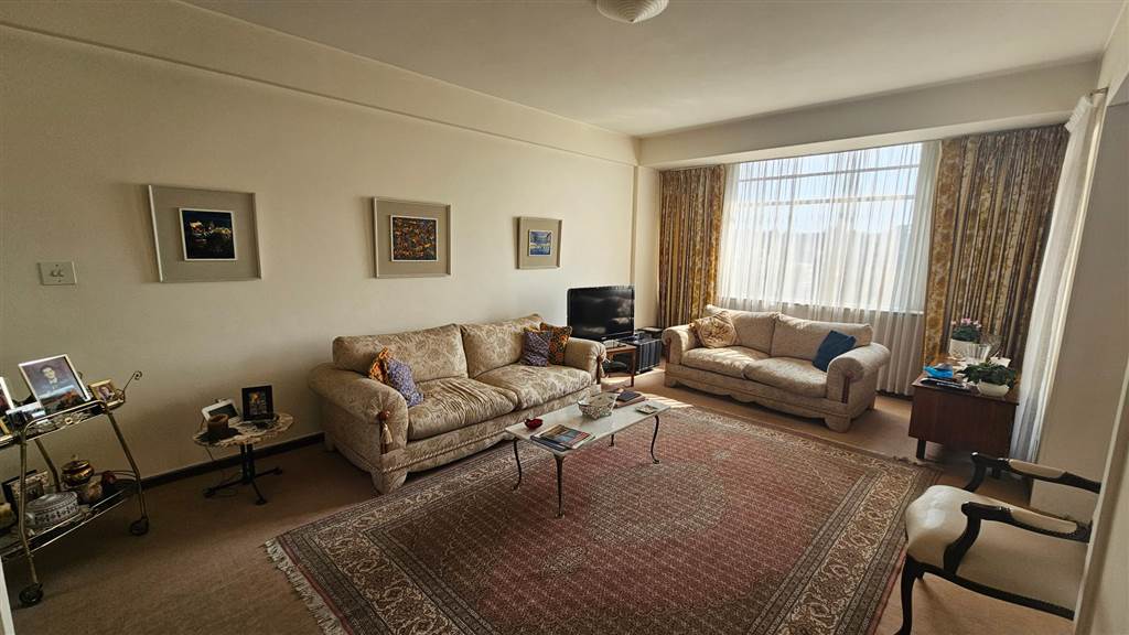 4 Bedroom Apartment 4 Bedroom Apartment