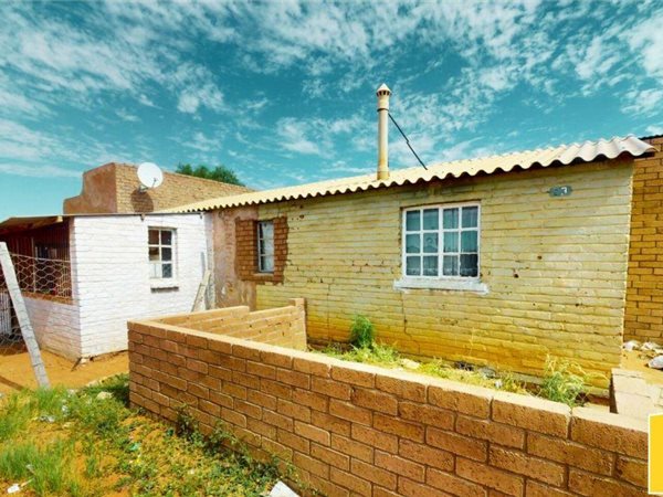 2 Bed House in Rosedale