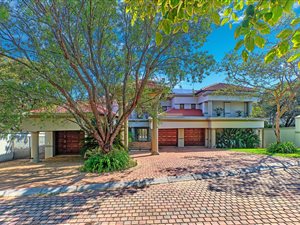 5 Bed House in Dainfern Valley