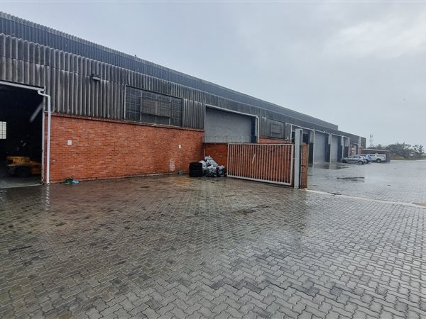 660  m² Industrial space