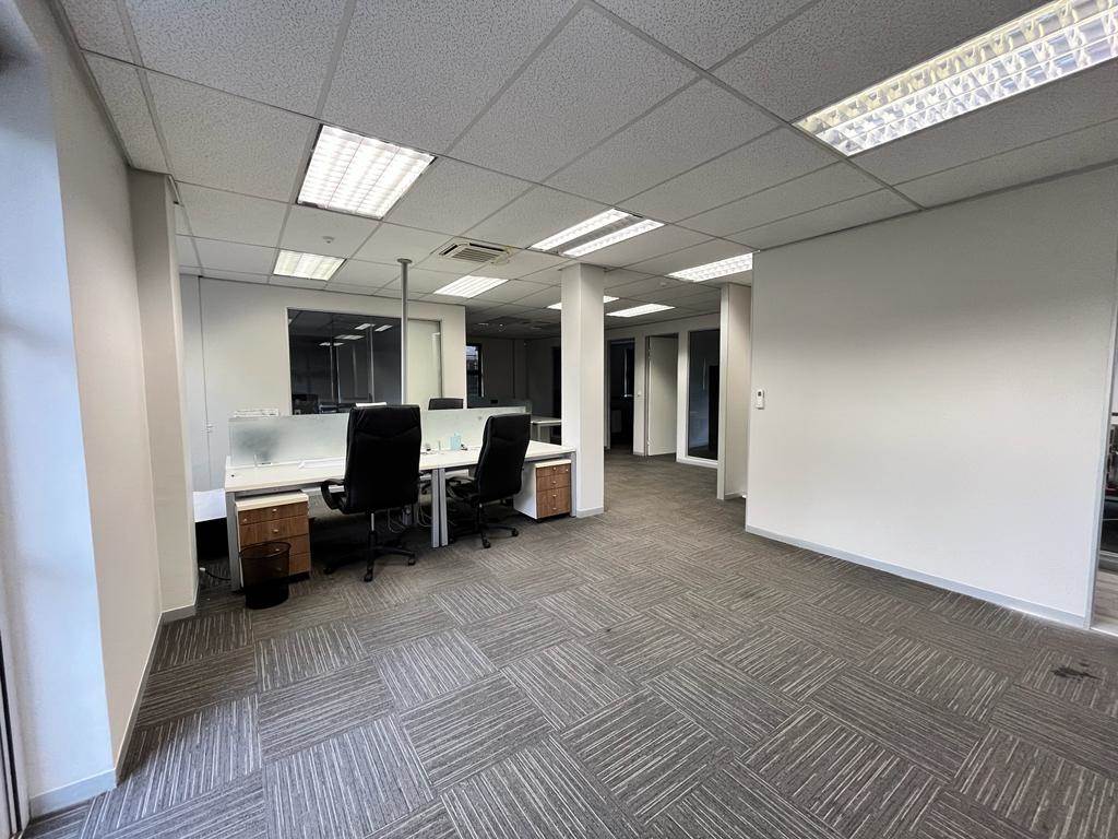 280  m² Commercial space in Bryanston photo number 9