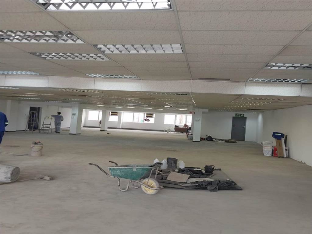 478  m² Retail Space in Pinetown Central photo number 3