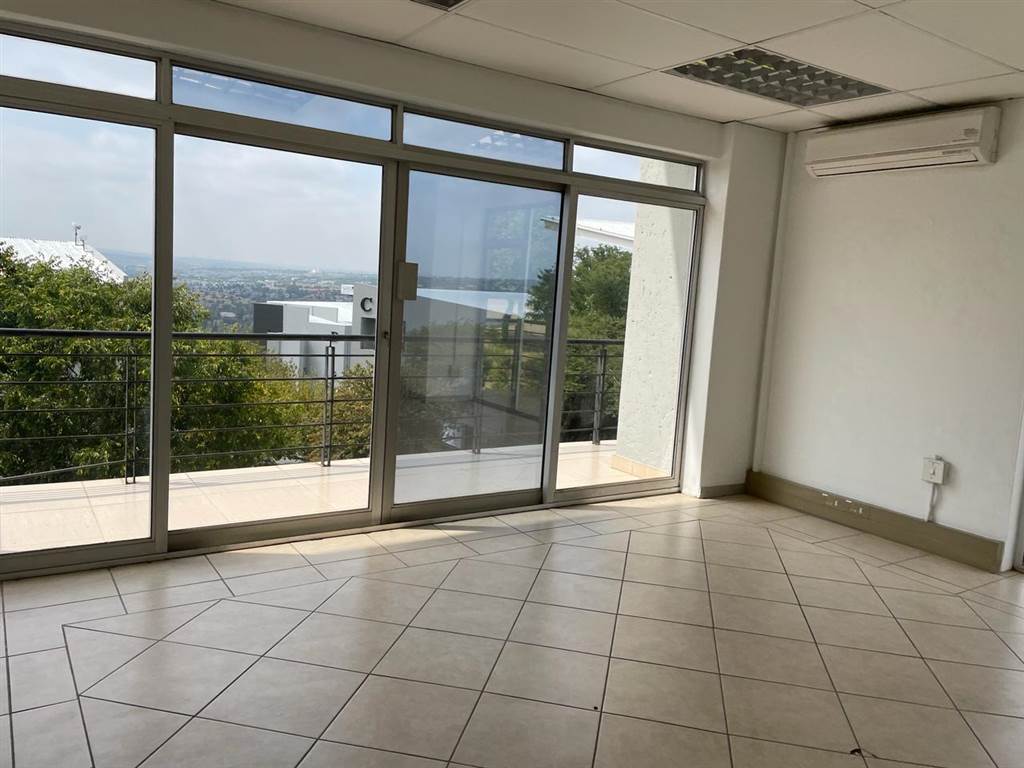 247  m² Commercial space in Kyalami photo number 16