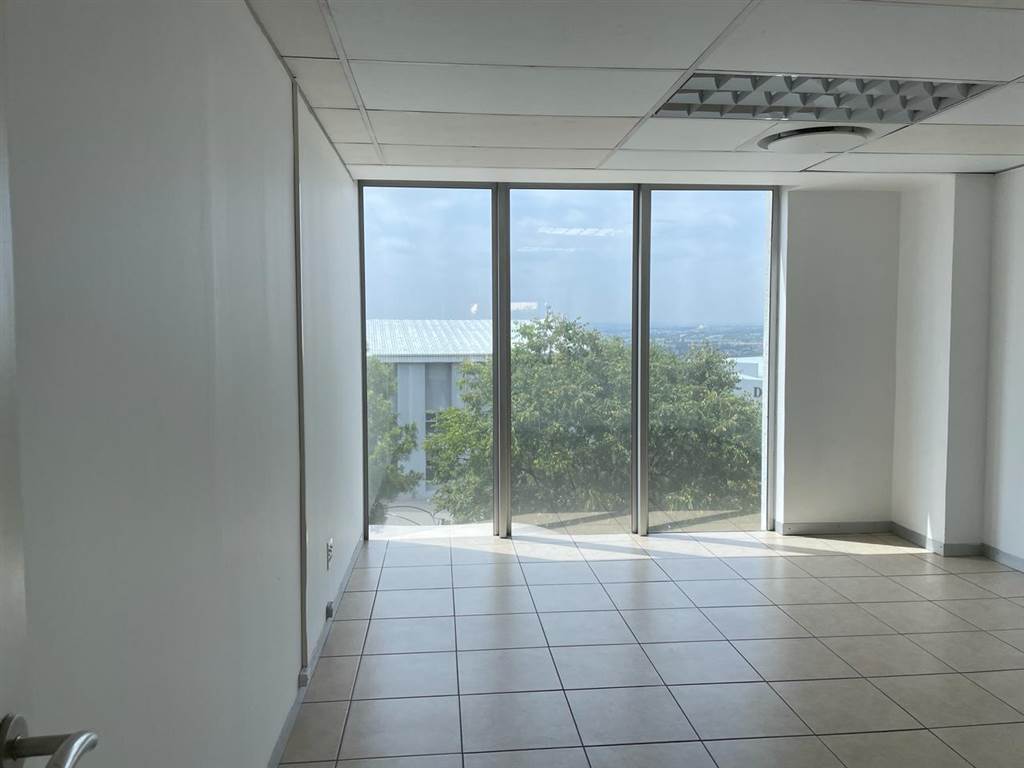 247  m² Commercial space in Kyalami photo number 12