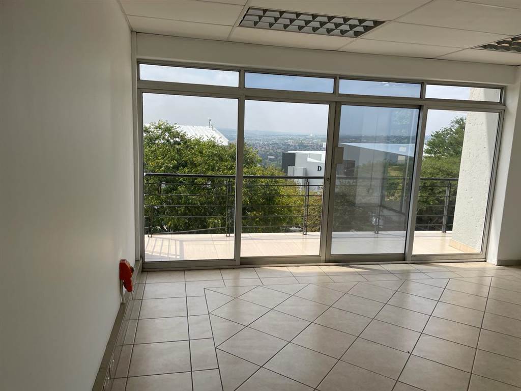 247  m² Commercial space in Kyalami photo number 11
