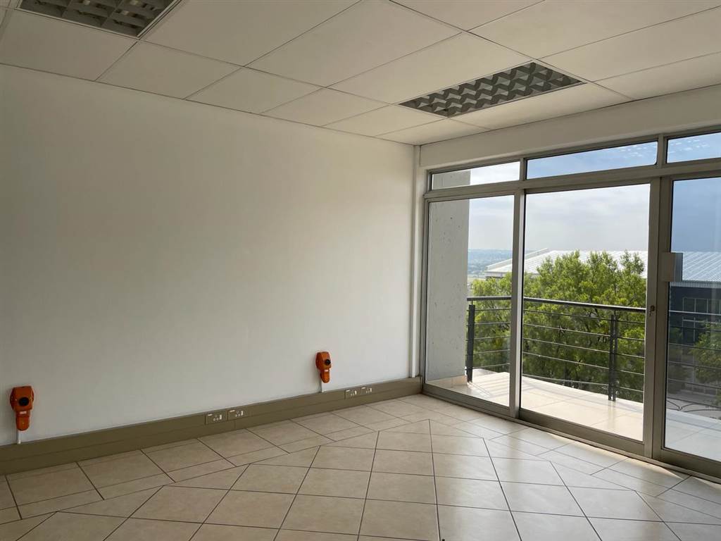 247  m² Commercial space in Kyalami photo number 20