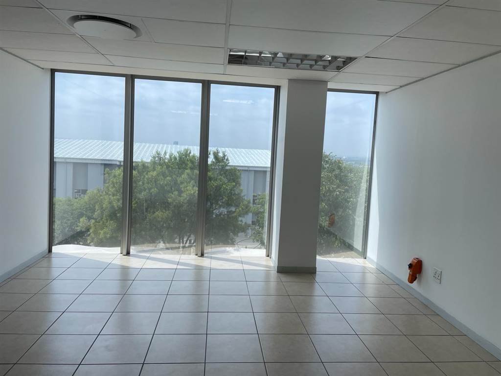 247  m² Commercial space in Kyalami photo number 13