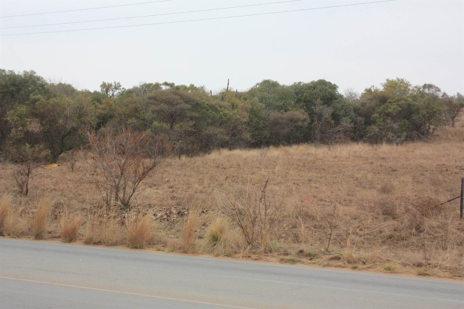 65 ha Land available in Hartbeespoort Dam photo number 6