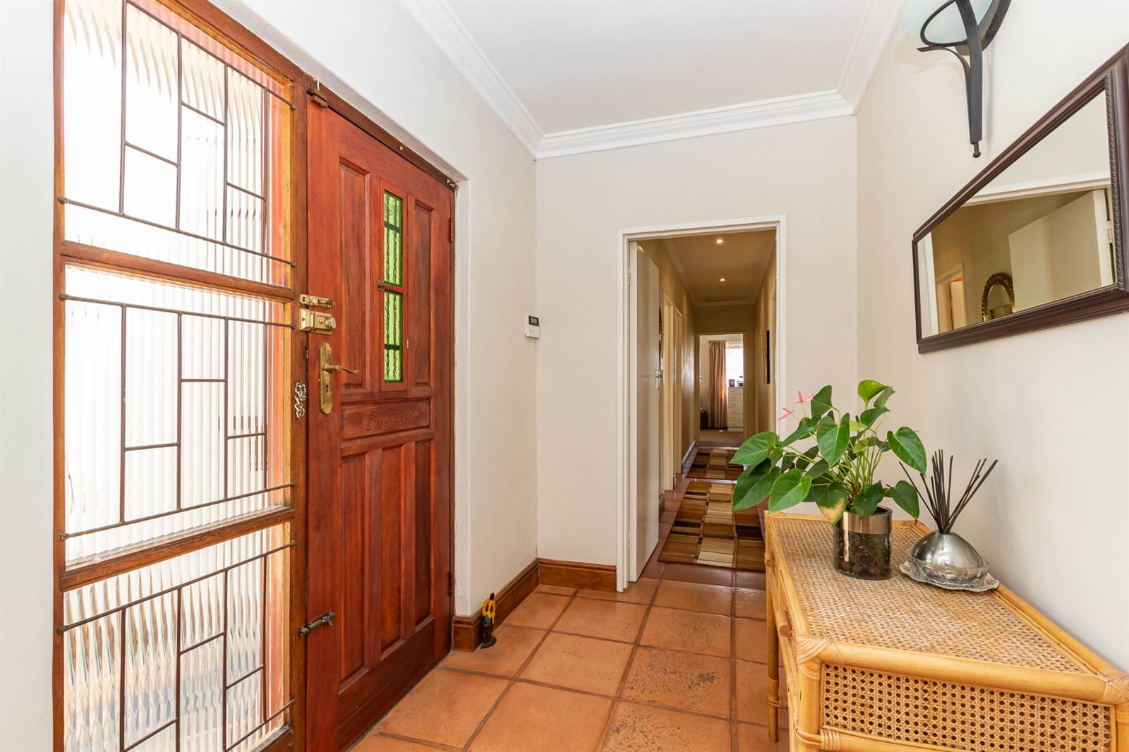 4 Bed House in Tokai photo number 4