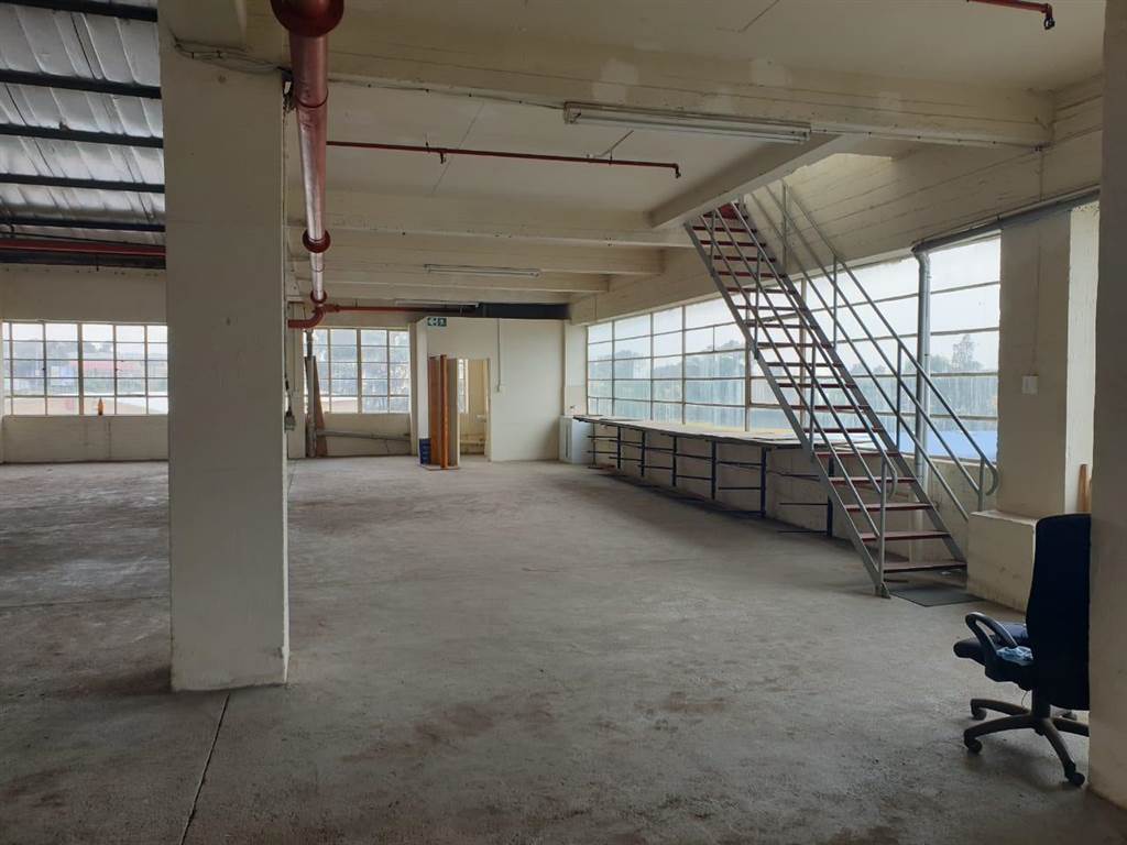 1075  m² Industrial space in Ophirton photo number 12