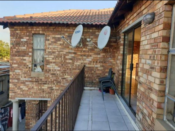 15 Bed House in Tembisa