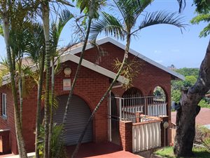 6 Bed House in Shallcross