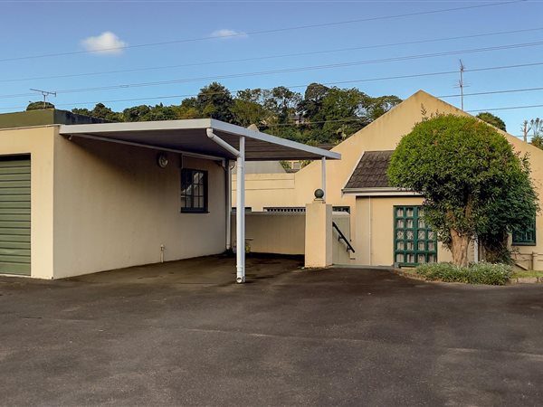 3 Bedroom Townhouse 3 Bedroom Townhouse