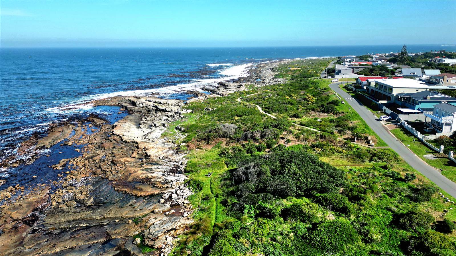 714 m² Land available in Sandbaai photo number 10