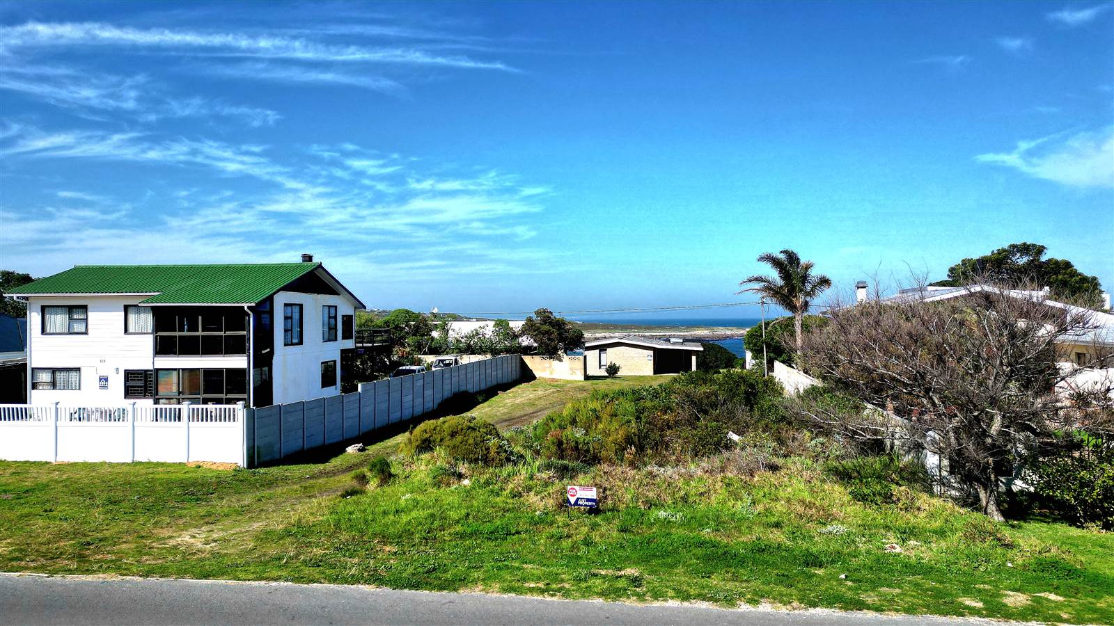 714 m² Land available in Sandbaai photo number 6