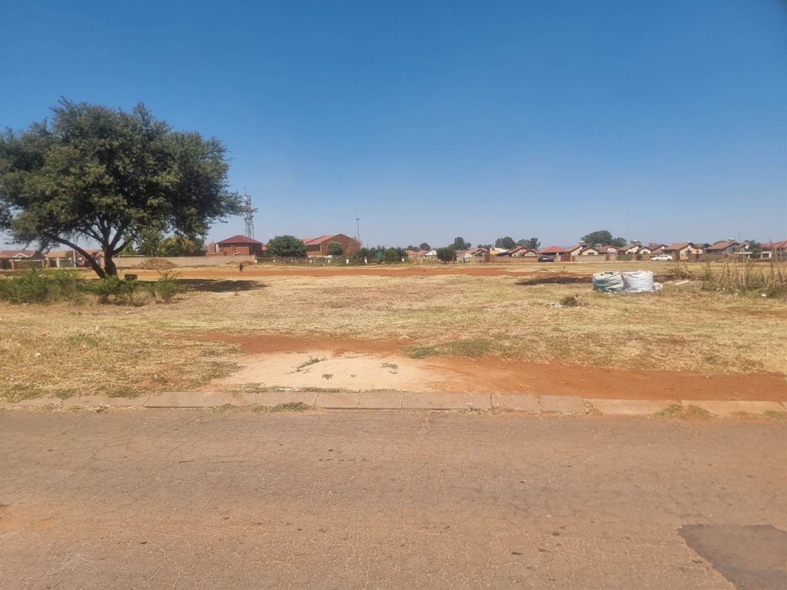 3300 m² Land available in Vosloorus photo number 14