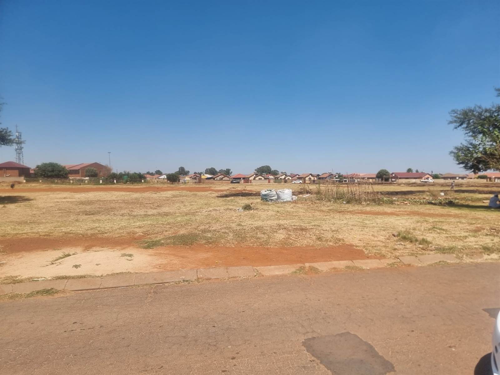 3300 m² Land available in Vosloorus photo number 11