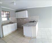 3 Bed Townhouse in Kempton Park Central photo number 3