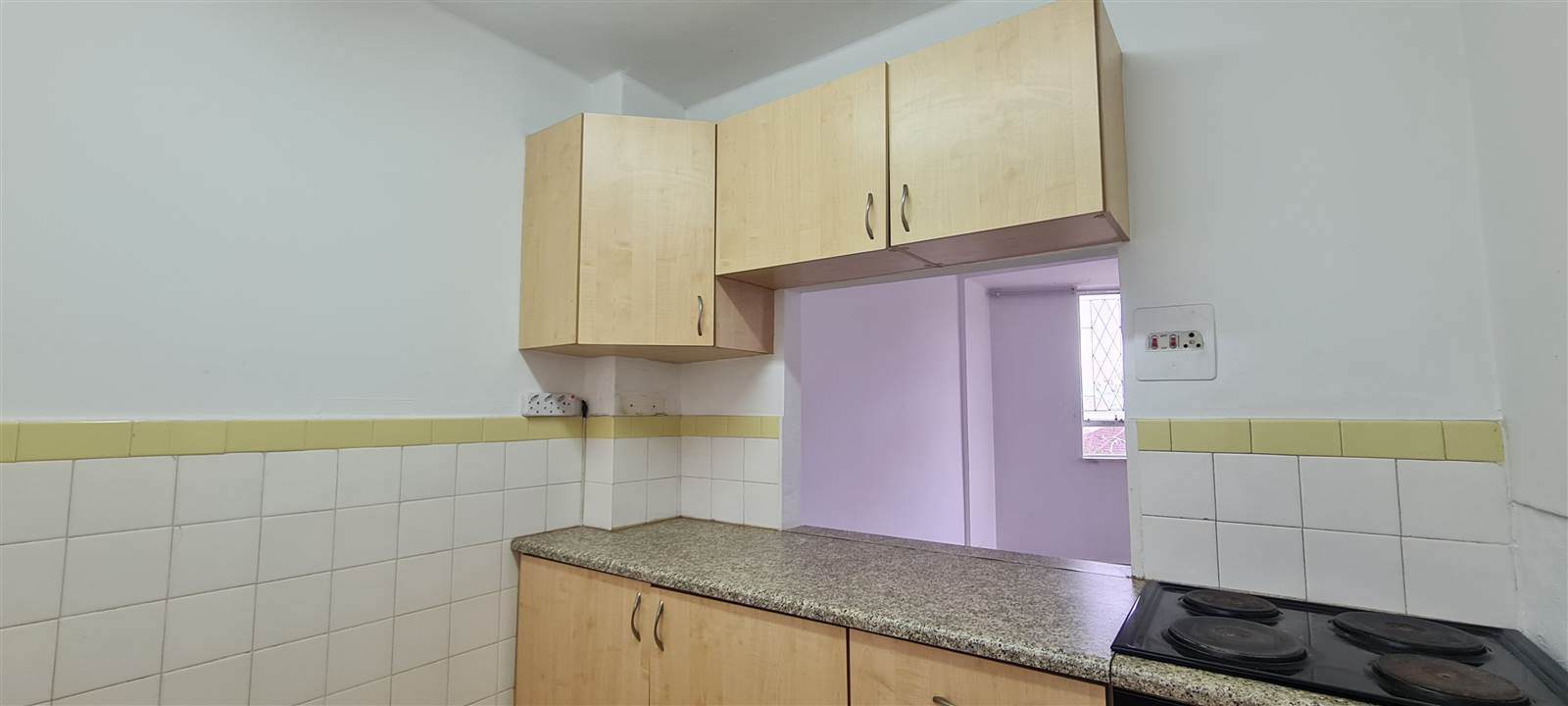 1 Bed Apartment in Bulwer photo number 10
