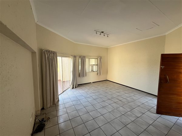 2 Bed Apartment