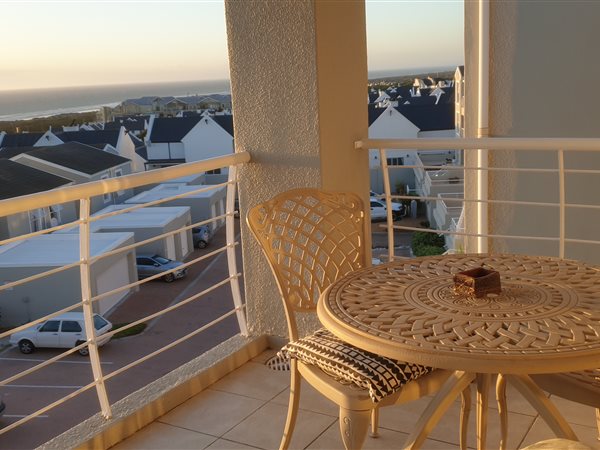 2 Bed Apartment in Big Bay