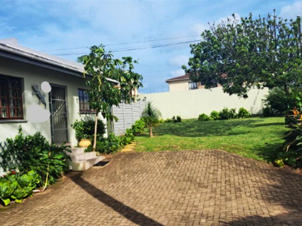 2 Bed Townhouse in Manaba