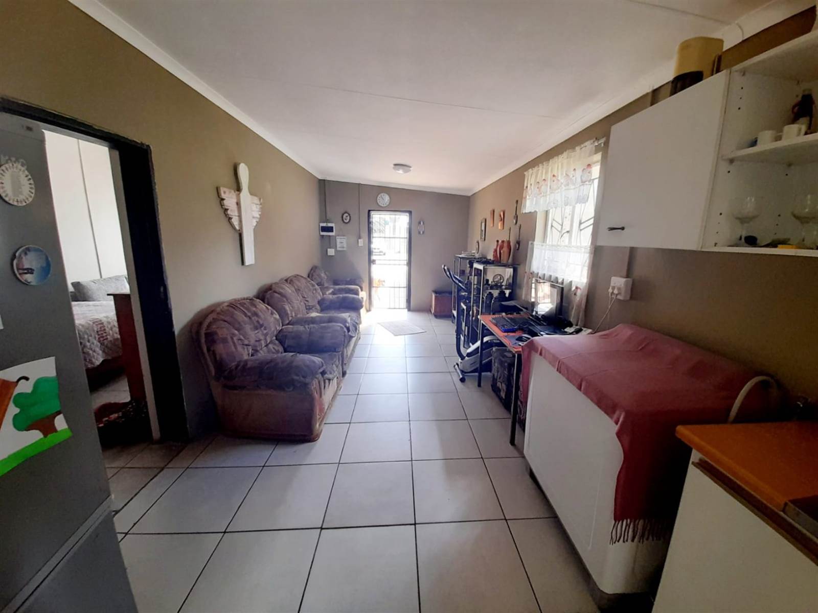 3 Bed House in Daggafontein photo number 13