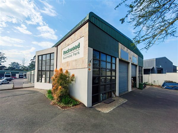 334 m² Industrial space 334 m² Industrial space