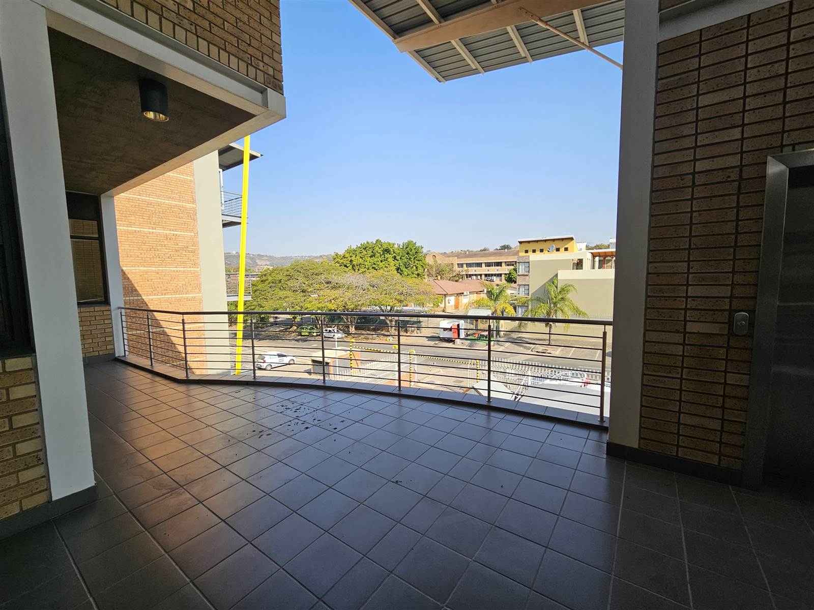 1912  m² Commercial space in Nelspruit Central photo number 7