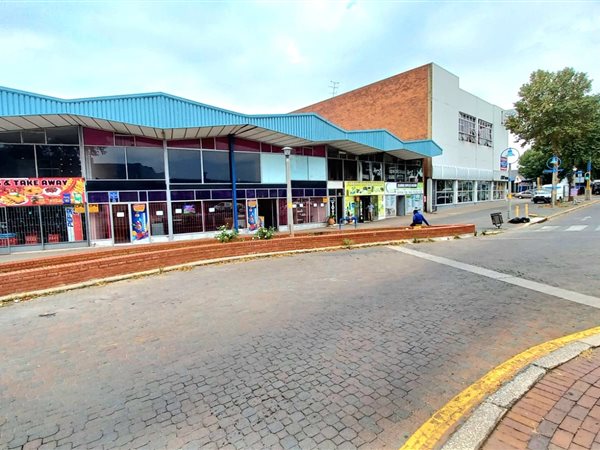 1721  m² Commercial space in Alberton