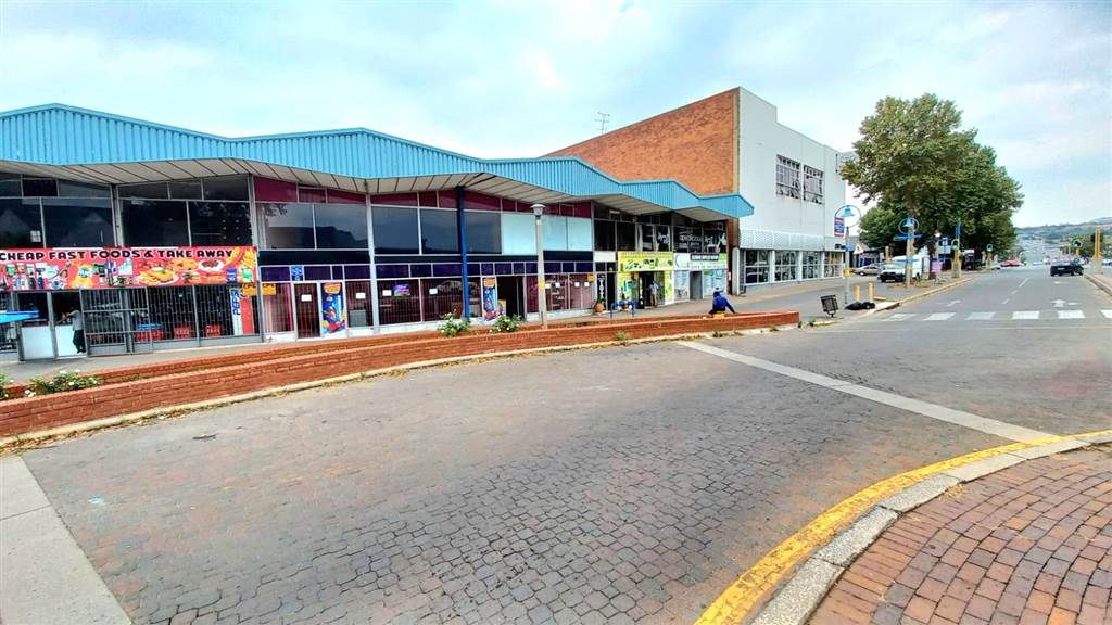 1721  m² Commercial space in Alberton photo number 1