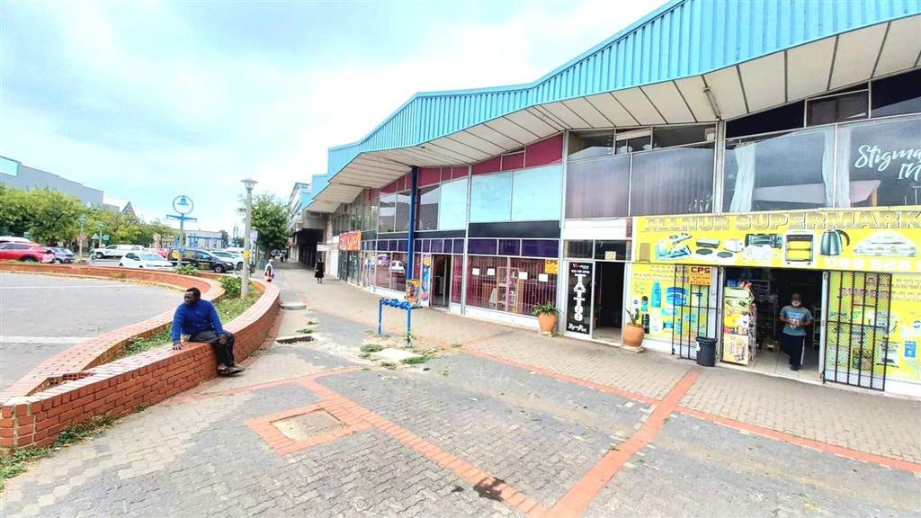1721  m² Commercial space in Alberton photo number 21