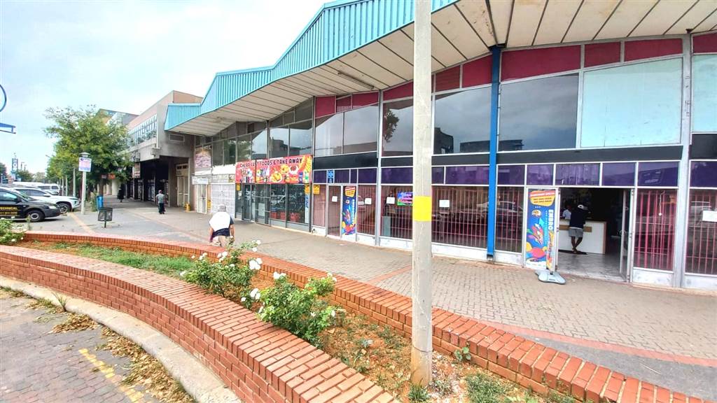 1721  m² Commercial space in Alberton photo number 5