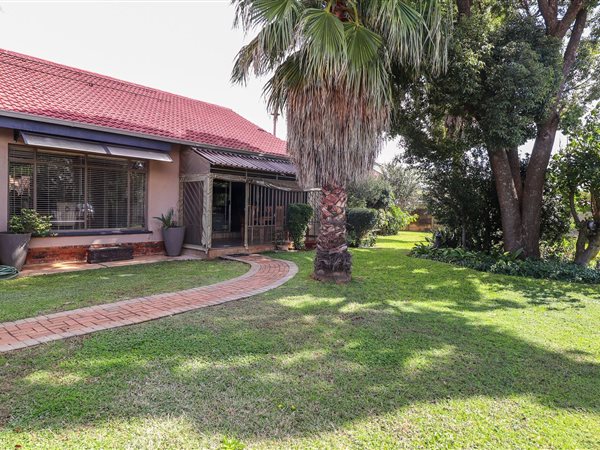 3 Bedroom House 3 Bedroom House
