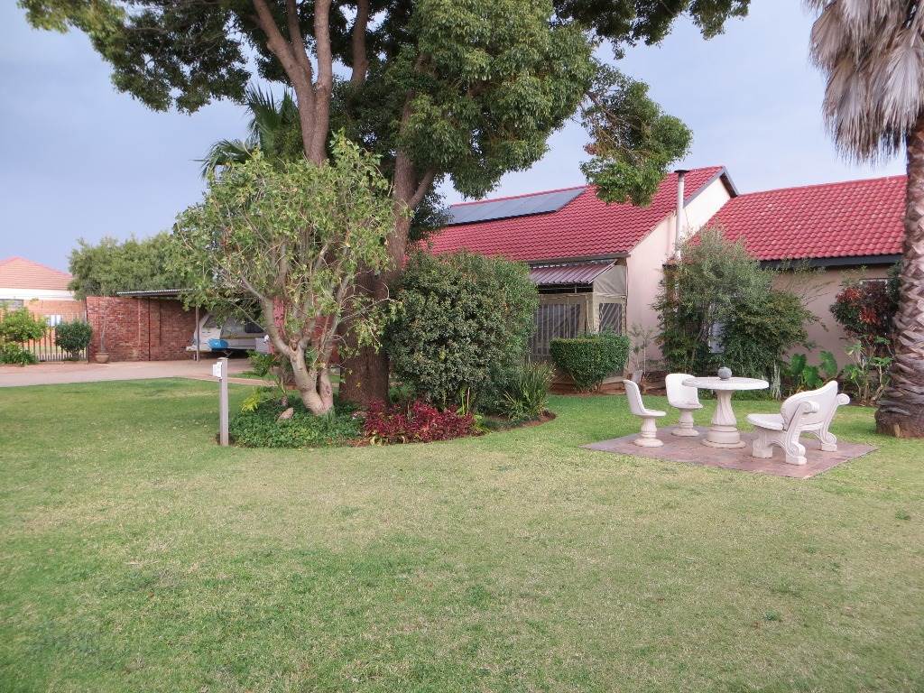 3 Bed House in Fochville photo number 5