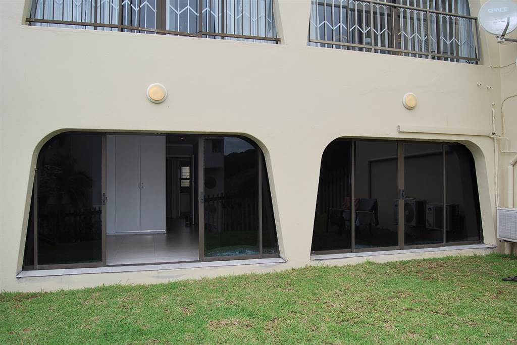 3 Bed Townhouse in Umhlanga Rocks photo number 7