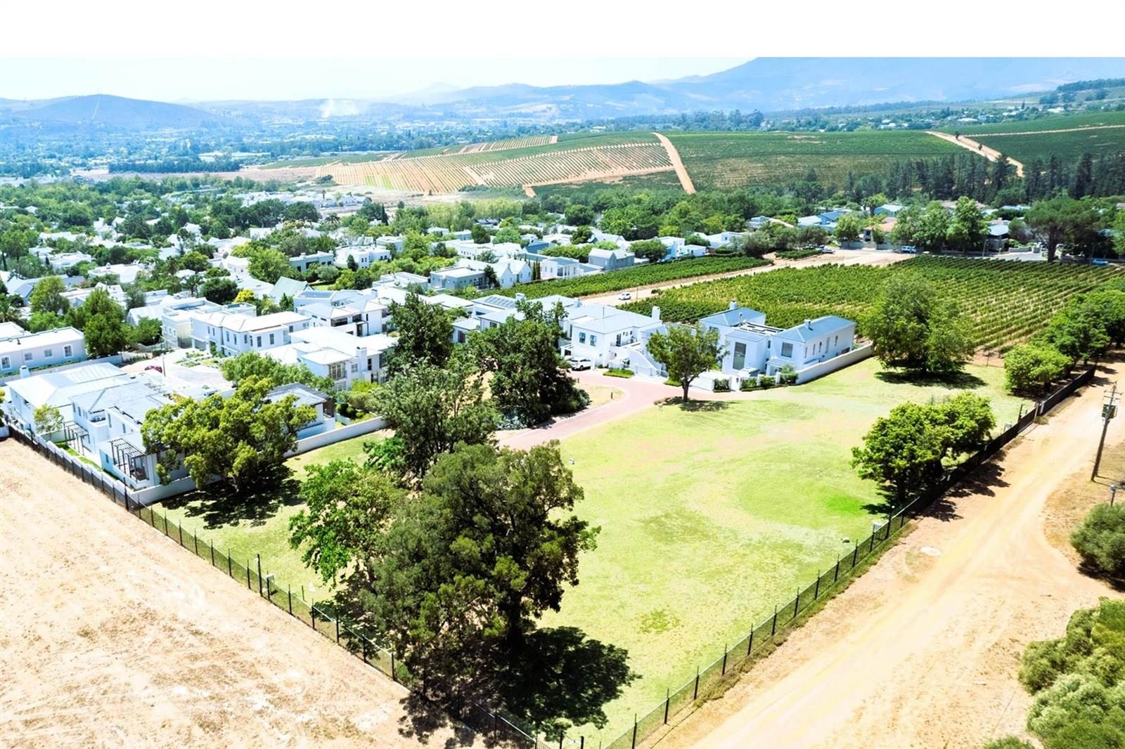 1217 m² Land available in Paradyskloof photo number 4