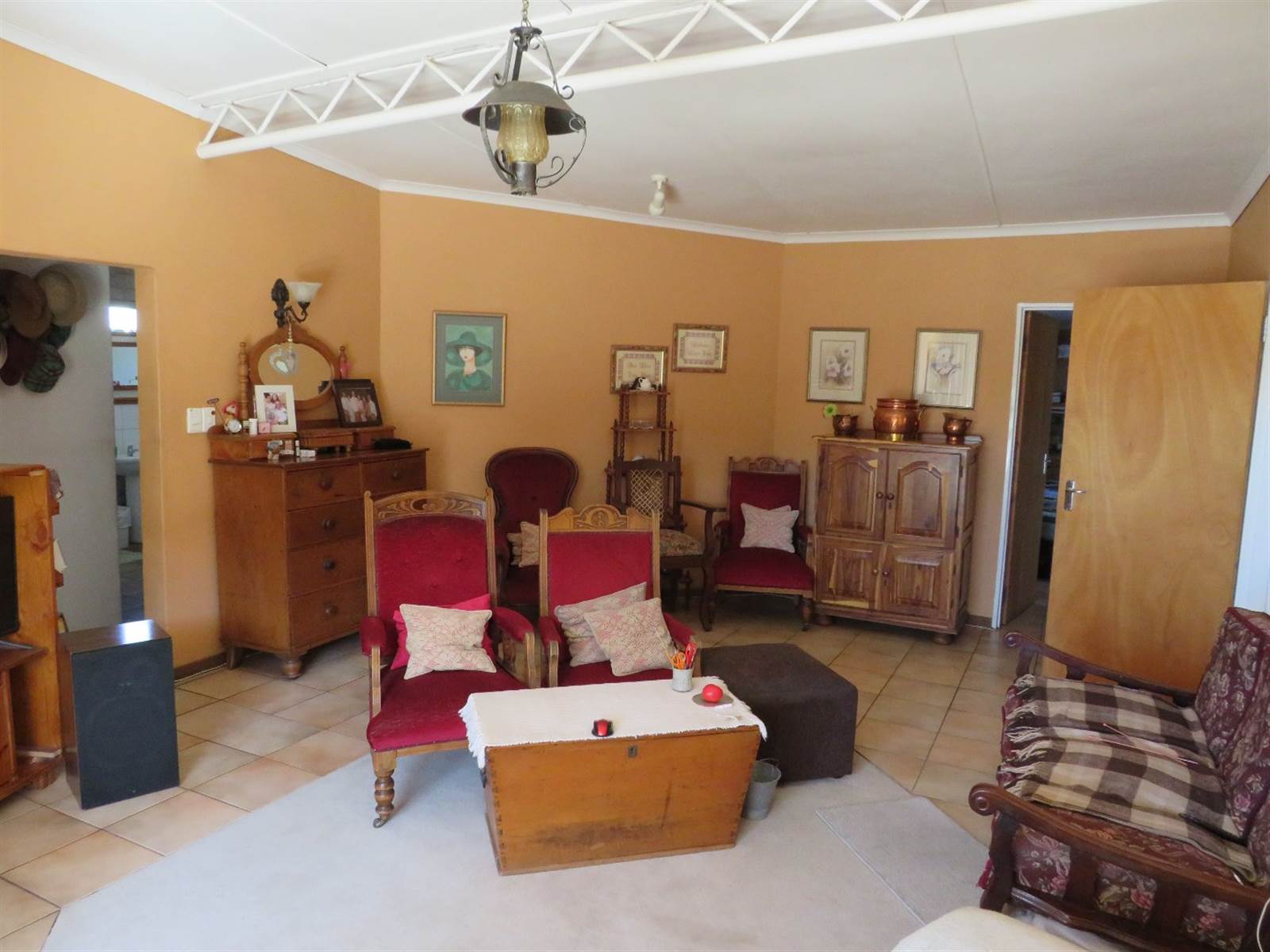 6 Bed House in Colesberg photo number 17