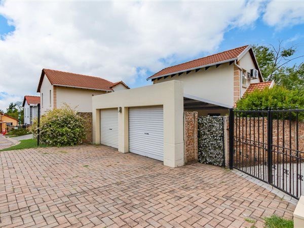 3 Bedroom House 3 Bedroom House