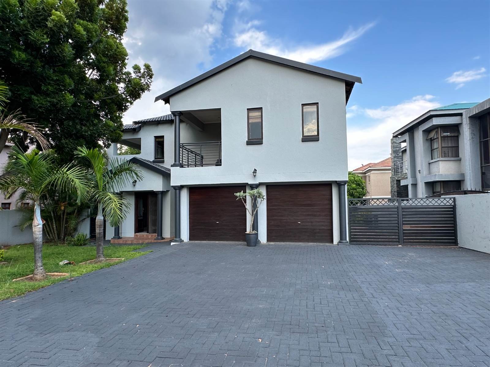 4 Bed House in Ninapark photo number 2