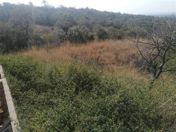 1018 m² Land available in Cashan