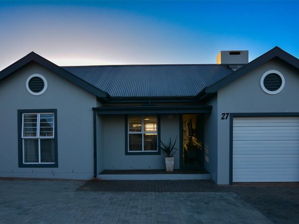 2 Bedroom House 2 Bedroom House