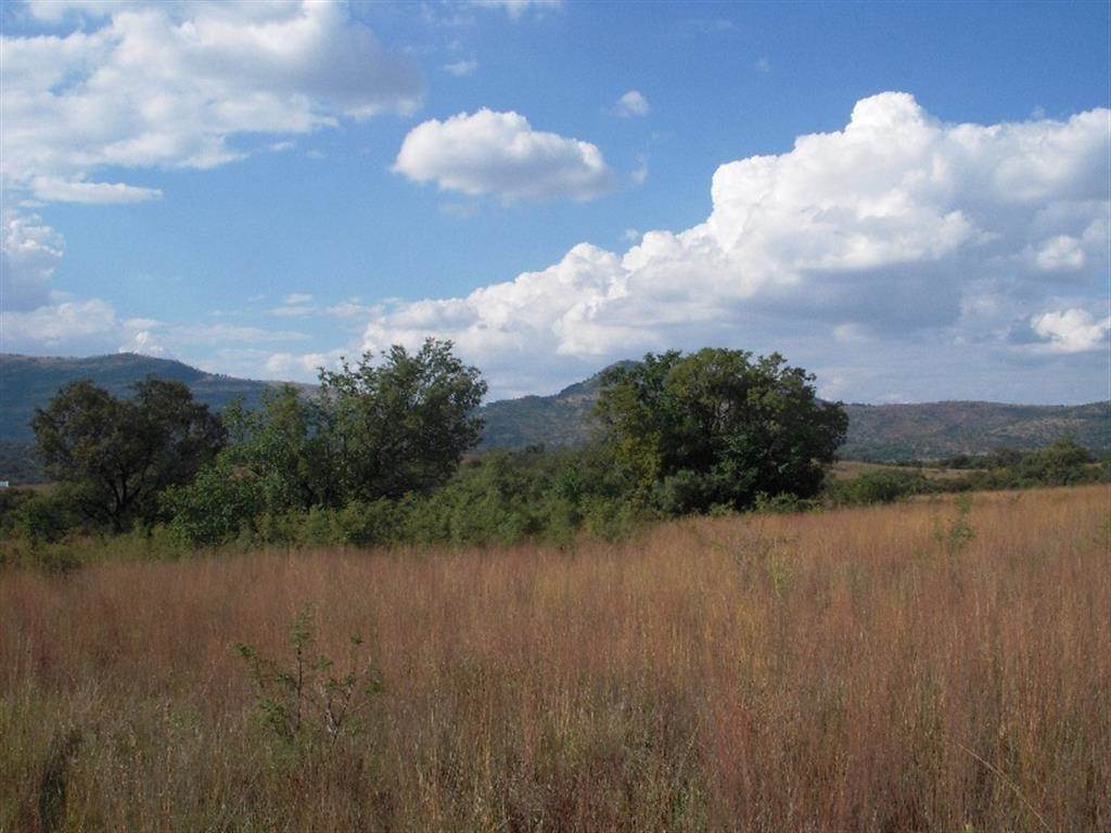 10.7 ha Land available in Hennops River photo number 4